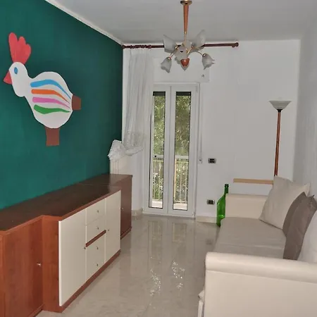 Casalina - With Private Parking And Balcony Appartement *
